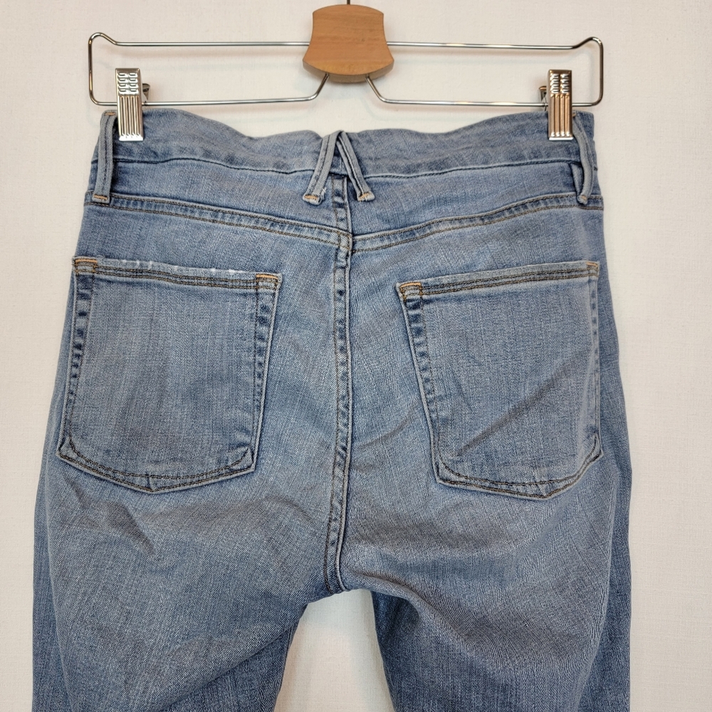 Good American Good Legs Distressed Skinny Jean 4/27 - Picture 9 of 12